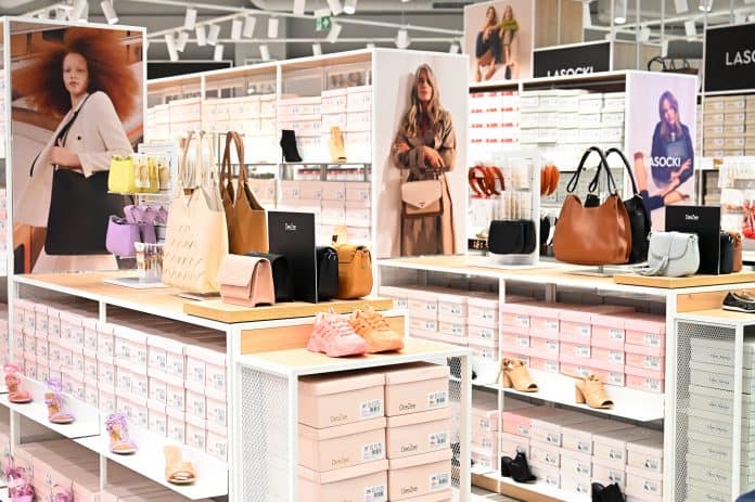Deschidere Magazin CCC Colosseum Mall (3)